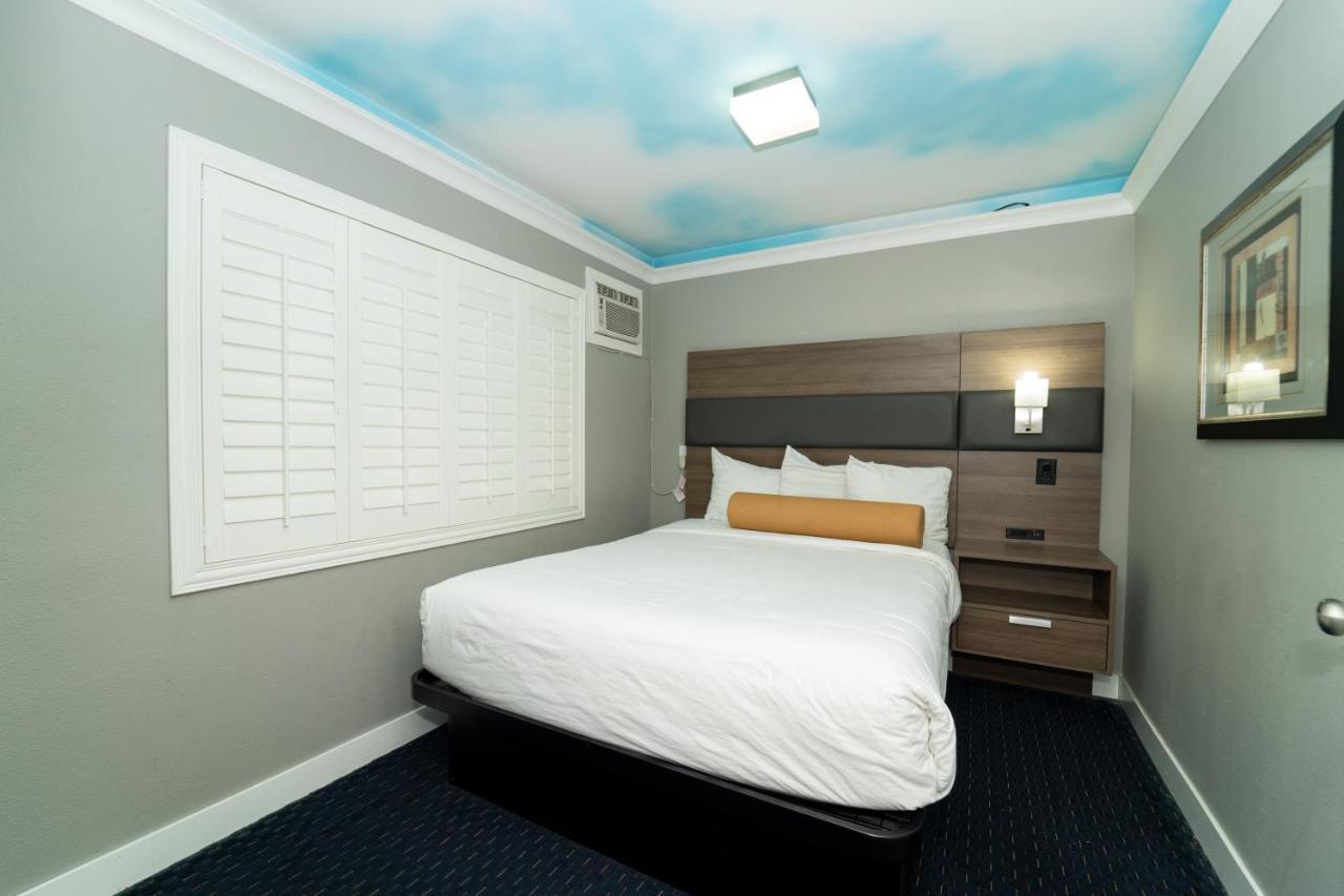 King Room Non-Smoking
