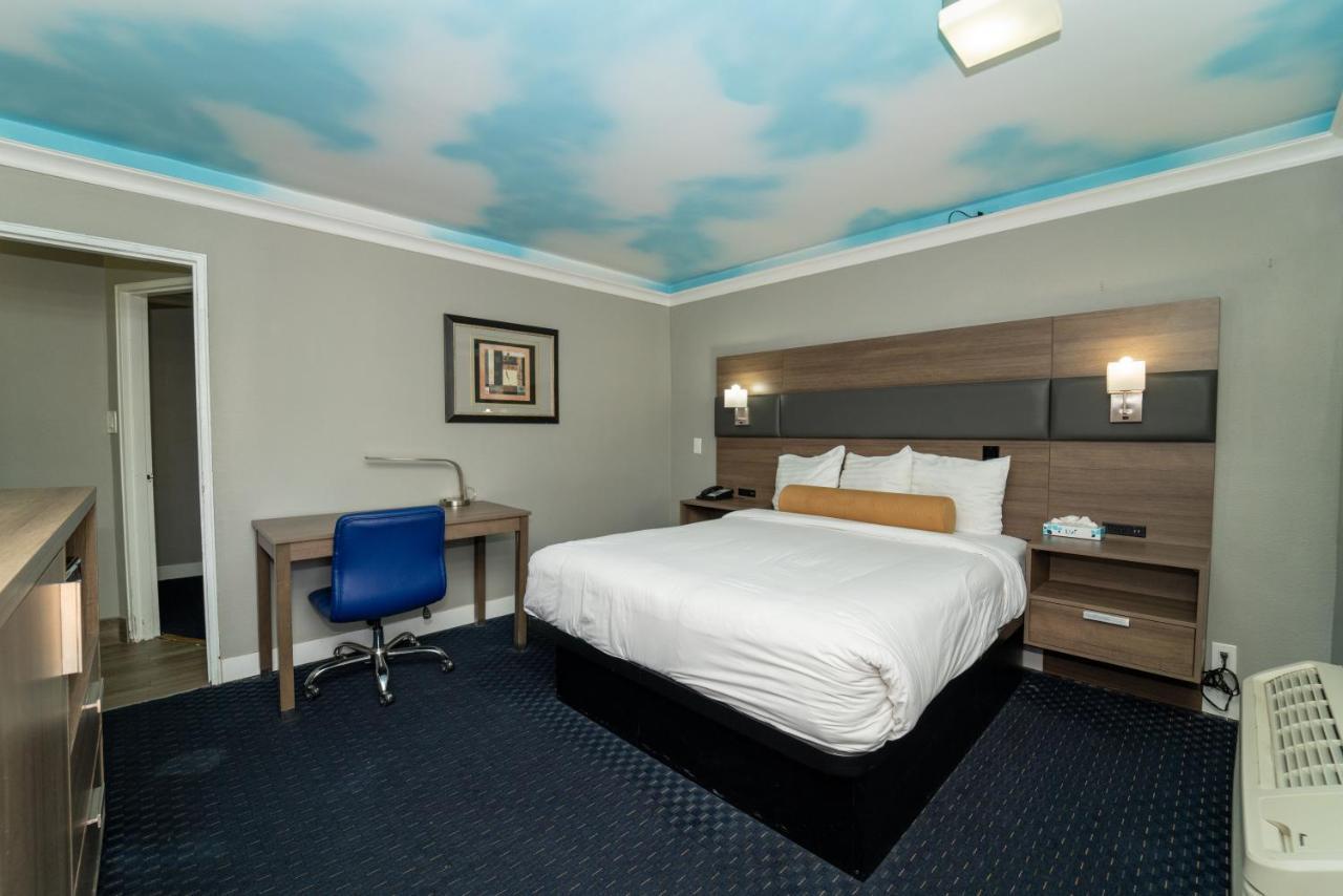 King Room Non-Smoking