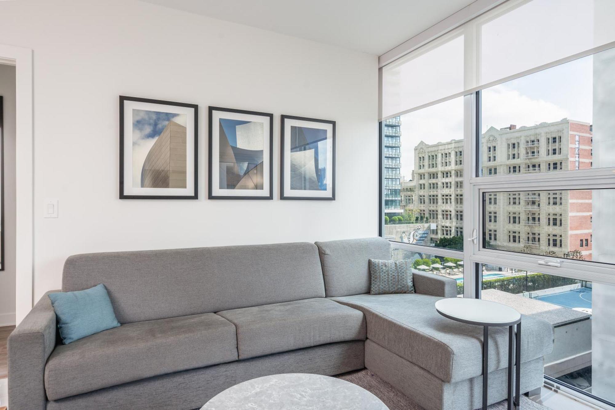 One Bedroom Suite & Office