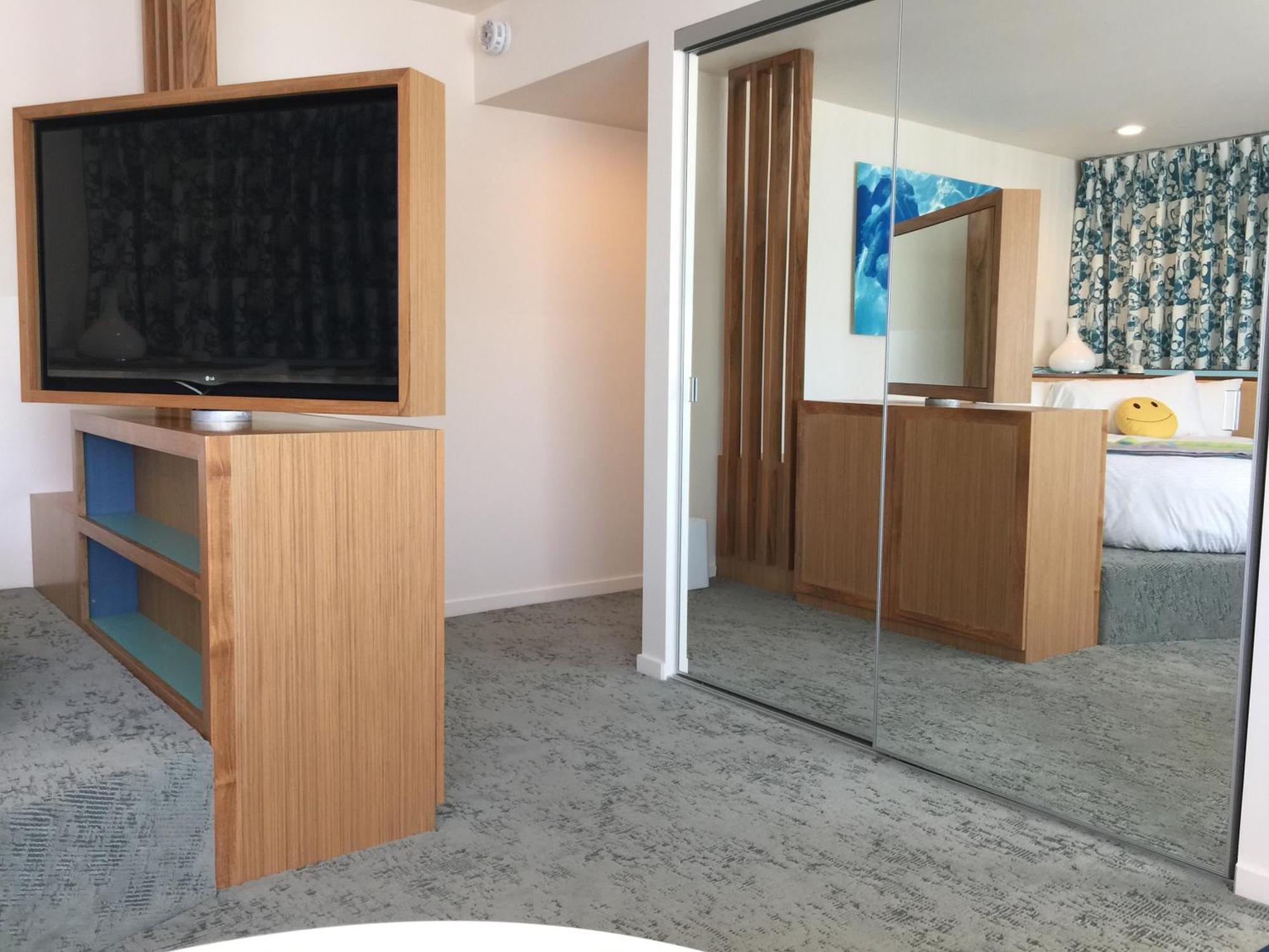 King Suite Spa Bath
