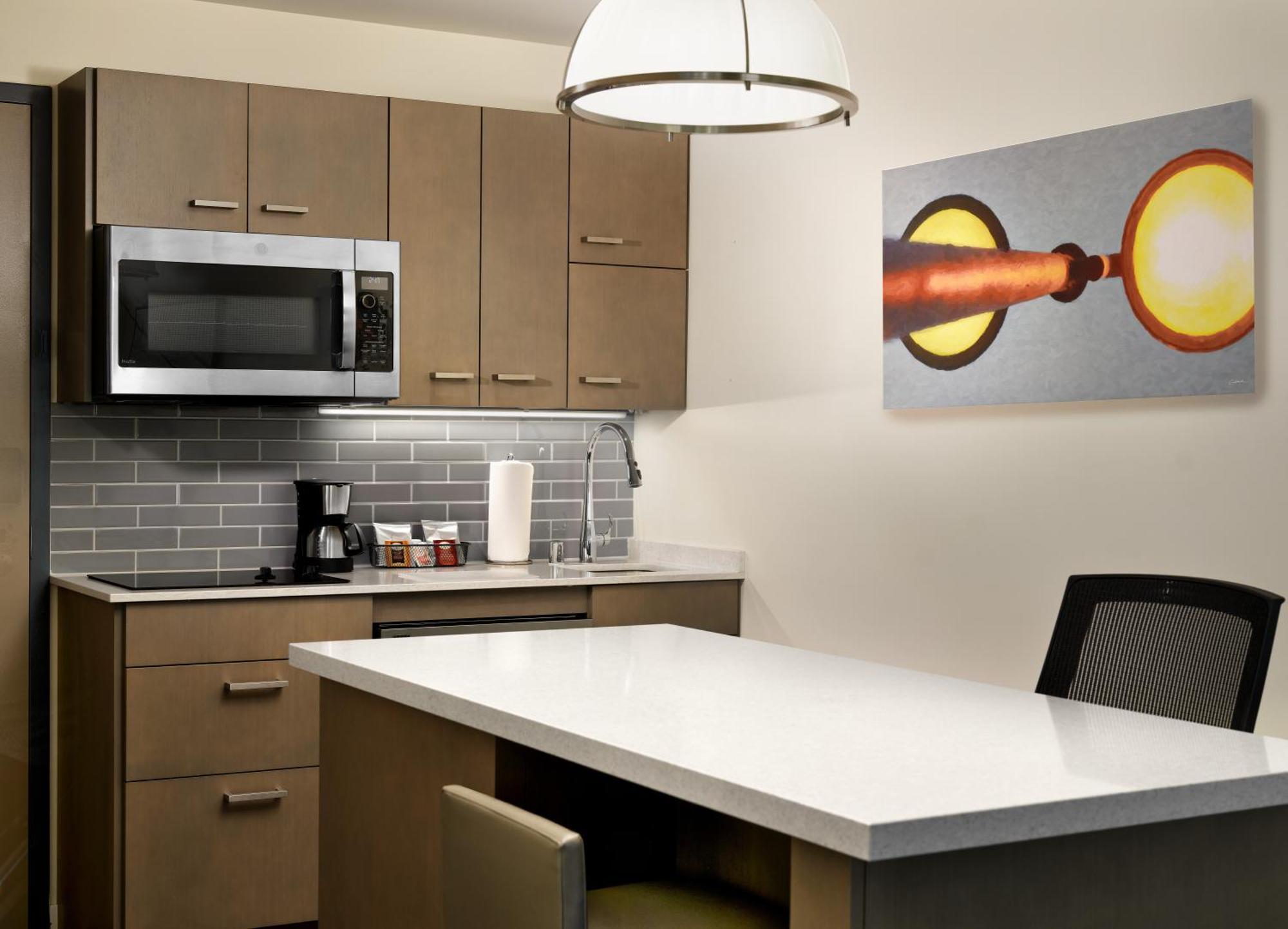 Studio Suite with Two Queen Beds, Sofa Bed and Kitchen