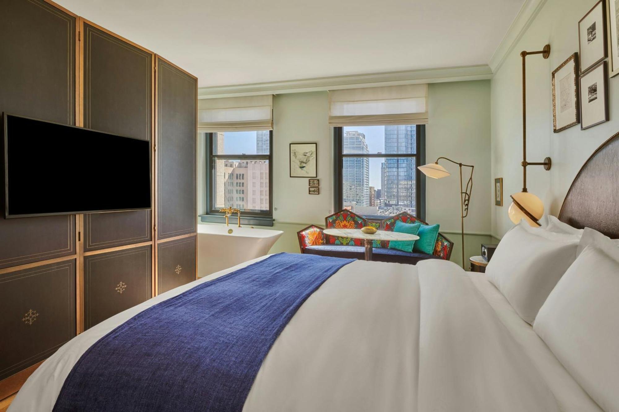 Salon King Room City View
