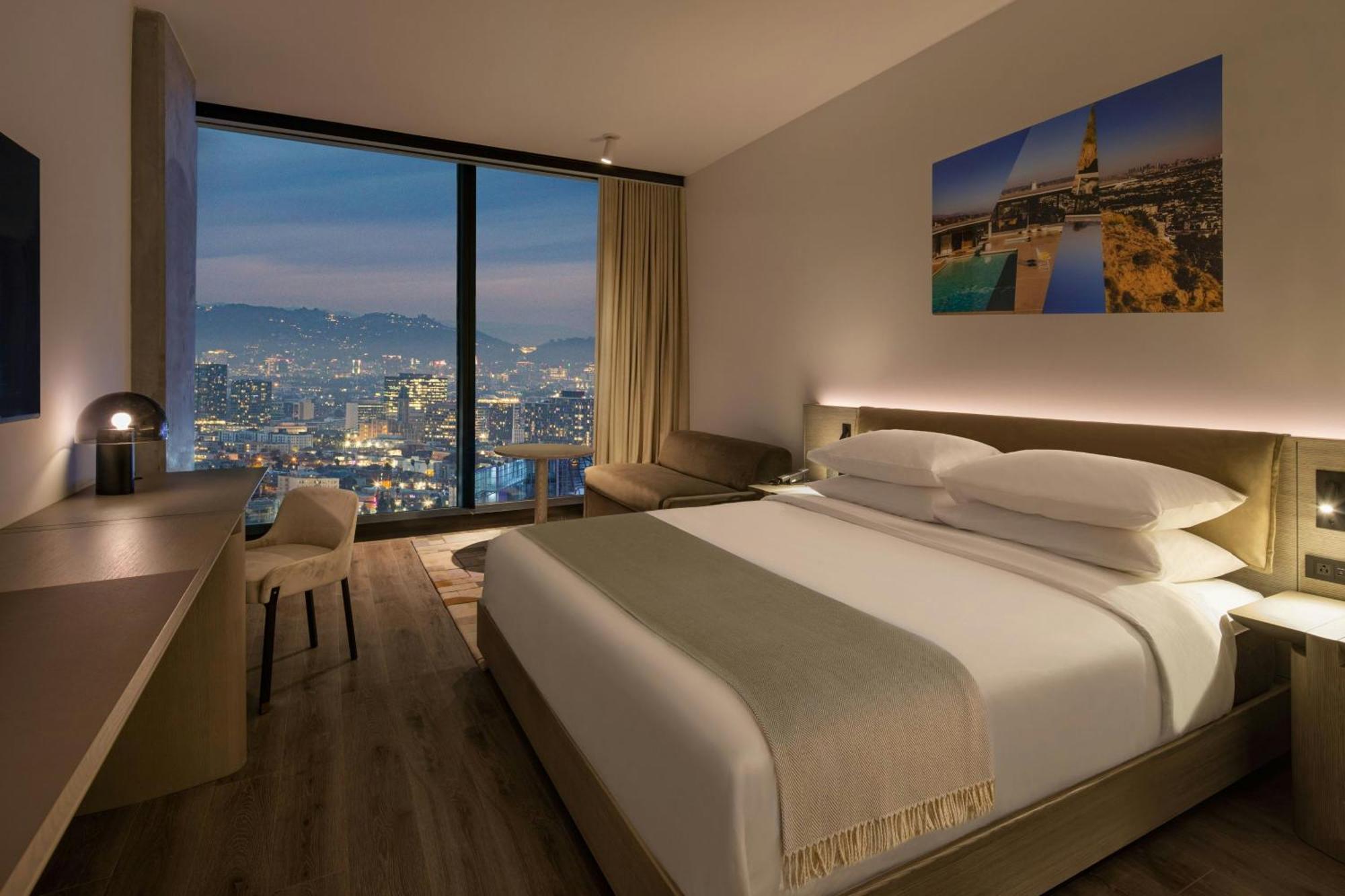 King Room with City View,1643243464:JPEG