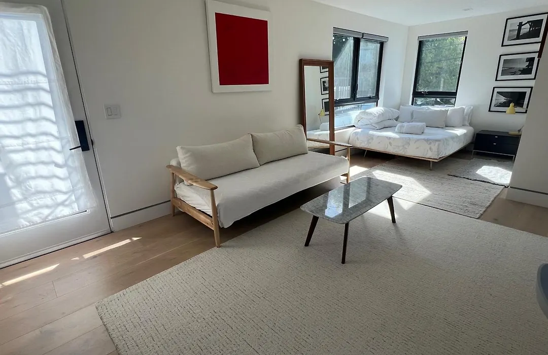 Modern Bright New Studio With Roof-Top Deck Walk To Santa Monica Beach, Freewifi, Parking-1