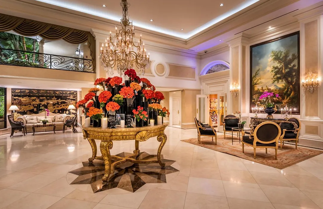 Beverly Hills Plaza Hotel & Spa-1