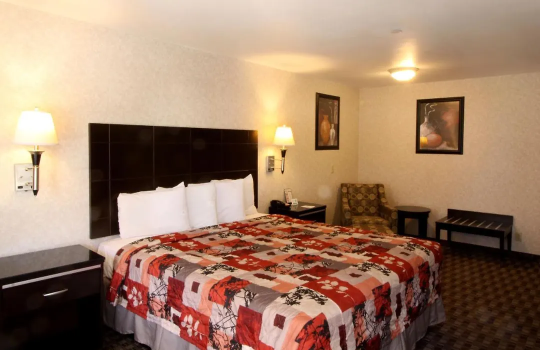 Sunburst Spa & Suites Motel-1