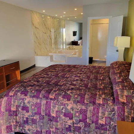 Stadium Inn & Spas-2