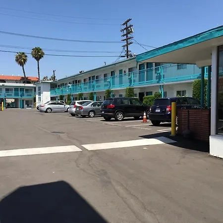 Travelodge By Wyndham Hollywood-Vermont/Sunset-2