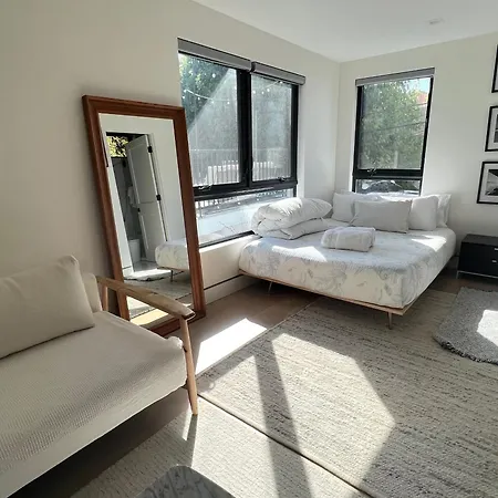 Modern Bright New Studio With Roof-Top Deck Walk To Santa Monica Beach, Freewifi, Parking-2
