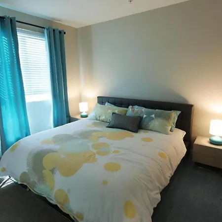 Downtown Cosmopolitan Residences-3