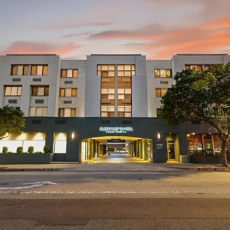 Gateway Hotel Santa Monica-2